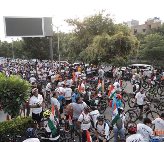 Dwarka Cyclothon 2023- A ride for the nation Dwarka Cyclothon people gathered.