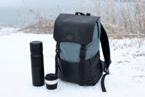 Winter riding tips: small emergency kit.